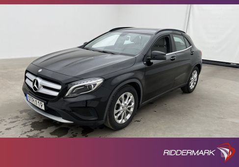 Mercedes-Benz GLA 200, 2015