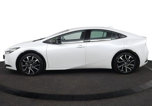 Toyota Prius, 2025
