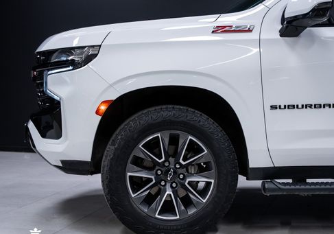 Chevrolet Suburban, 2023