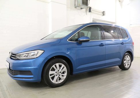 Volkswagen Touran, 2020 3
