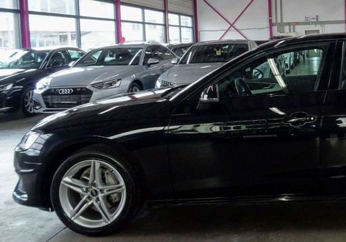 Audi A4, 2023