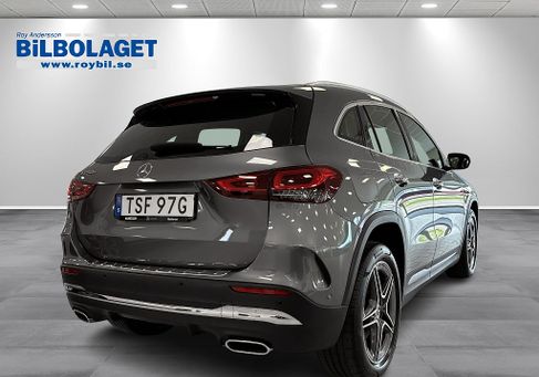 Mercedes-Benz GLA 250, 2021