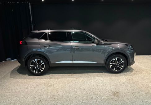 Peugeot 2008, 2021