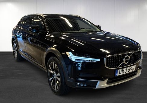 Volvo V90 Cross Country, 2020
