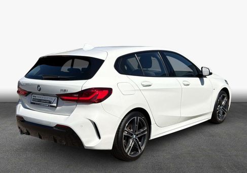 BMW 118, 2023