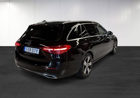 Mercedes-Benz C 300, 2023 3