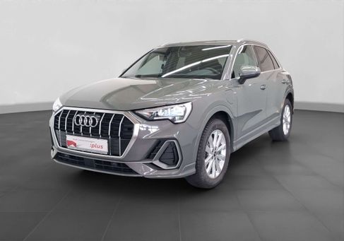 Audi Q3, 2022