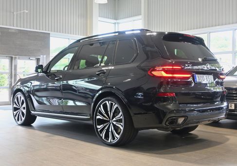 BMW X7, 2025