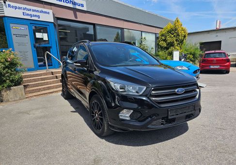 Ford Kuga, 2018