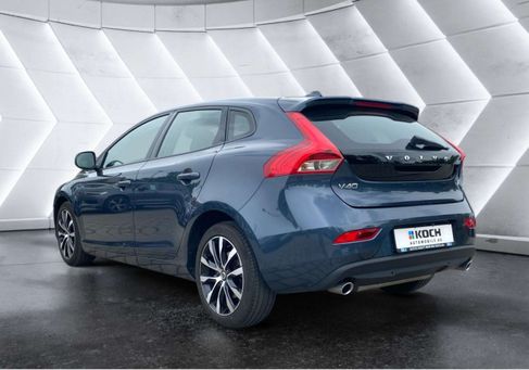 Volvo V40, 2019