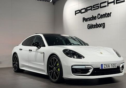 Porsche Panamera, 2021