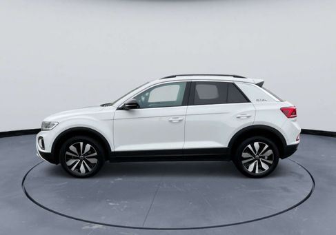 Volkswagen T-Roc, 2025