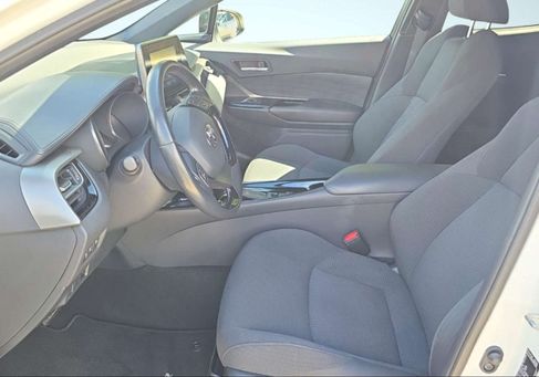 Toyota C-HR, 2018 3