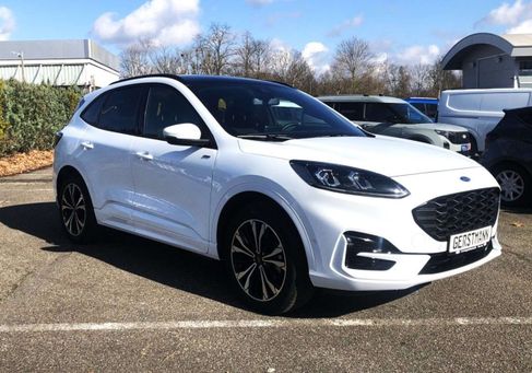 Ford Kuga, 2022