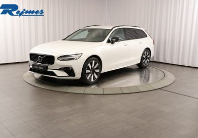 Volvo V90, 2025