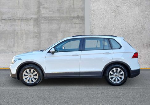Volkswagen Tiguan, 2022 3