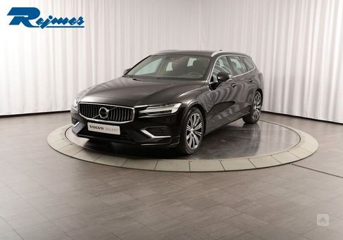 Volvo V60, 2022