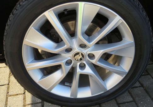 Skoda Karoq, 2019