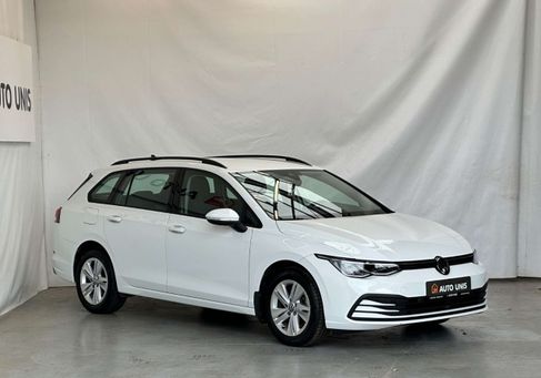 Volkswagen Golf, 2023