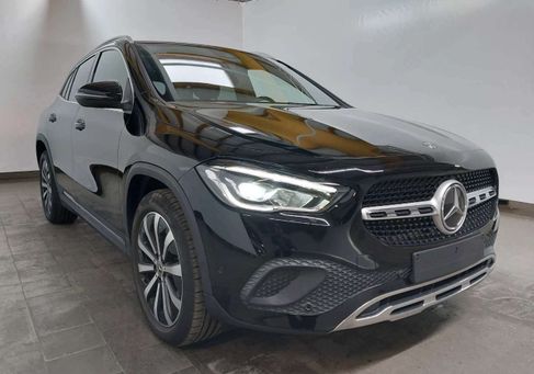 Mercedes-Benz GLA 200, 2020 2