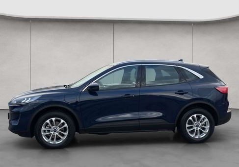 Ford Kuga, 2022
