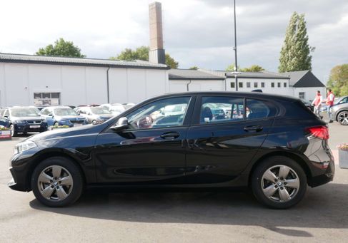 BMW 118, 2023