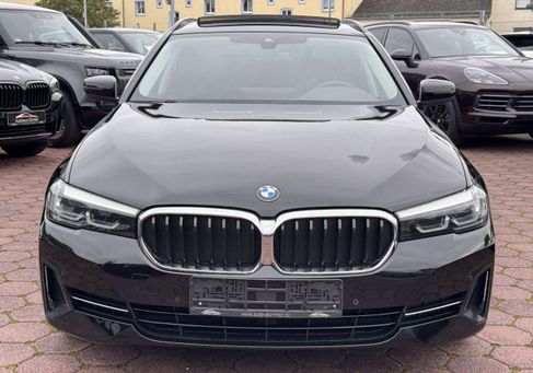 BMW 520, 2021