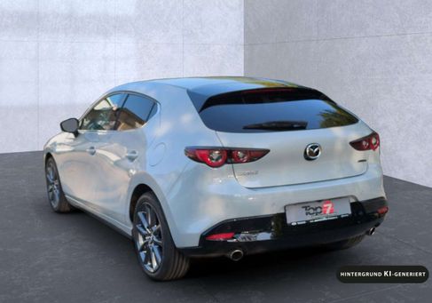 Mazda 3, 2025