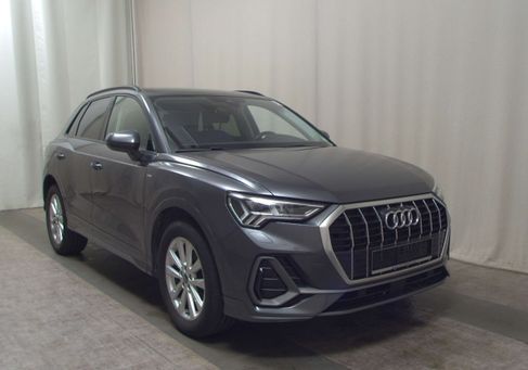 Audi Q3, 2022
