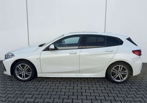 BMW 116, 2022