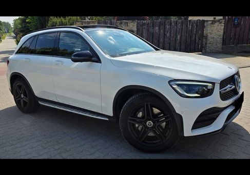 Mercedes-Benz GLC 200, 2019 3