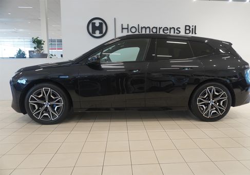 BMW iX, 2022