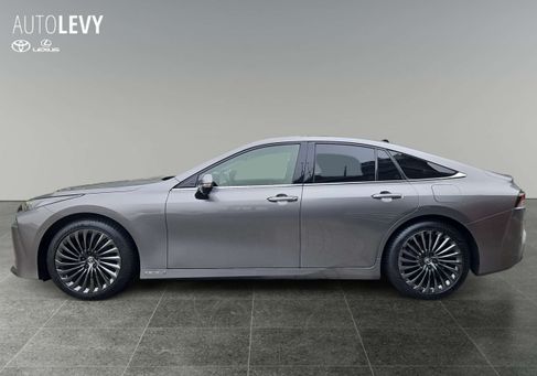 Toyota Mirai, 2022
