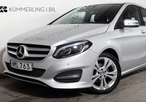 Mercedes-Benz B 180, 2016