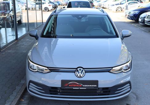 Volkswagen Golf, 2022 3