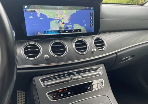 Mercedes-Benz E 220, 2023 2