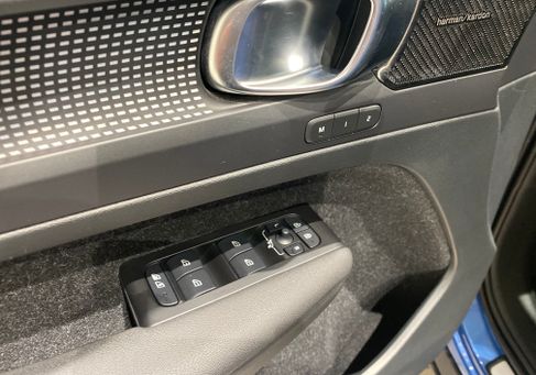 Volvo XC40, 2021 3
