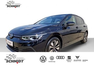 Volkswagen Golf, 2023