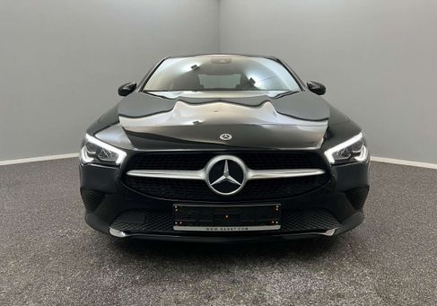 Mercedes-Benz CLA 180, 2020