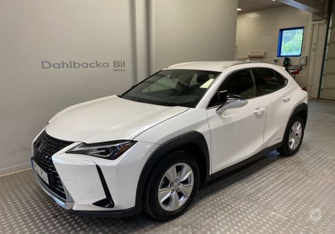 Lexus UX, 2019