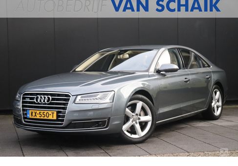 Audi A8, 2015