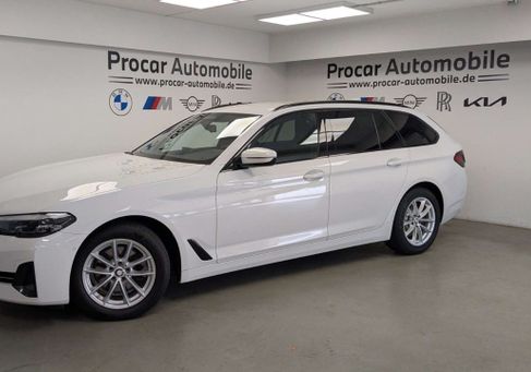 BMW 520, 2022 2