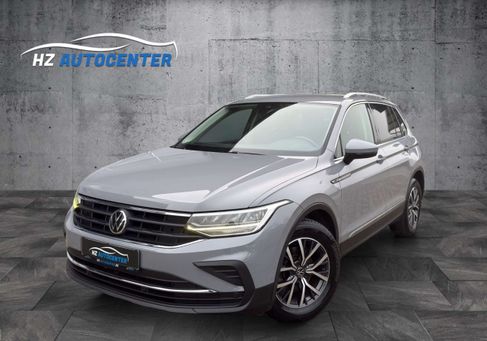 Volkswagen Tiguan, 2021