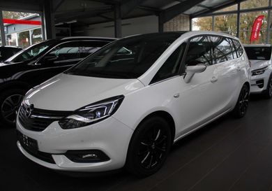 Opel Zafira, 2019