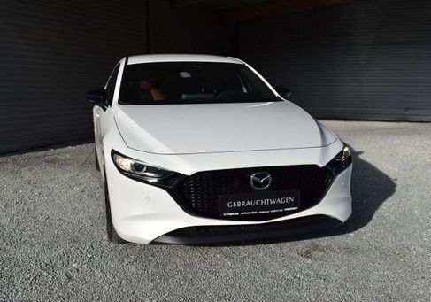 Mazda 3, 2025