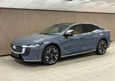 Mazda, 2025