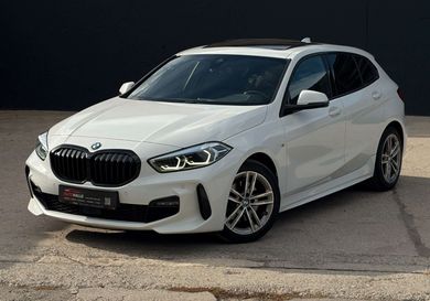 BMW 118, 2022
