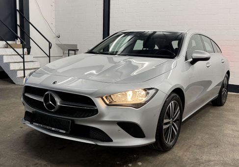 Mercedes-Benz CLA 200, 2023
