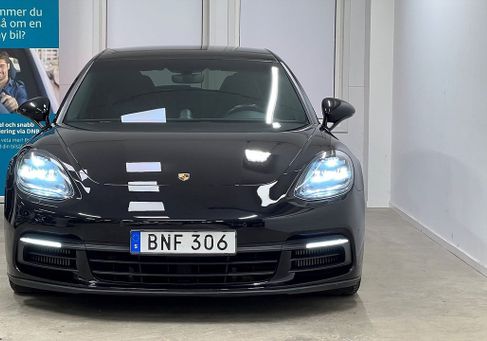 Porsche Panamera, 2018