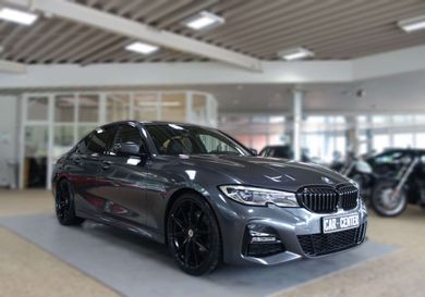 BMW 330, 2020